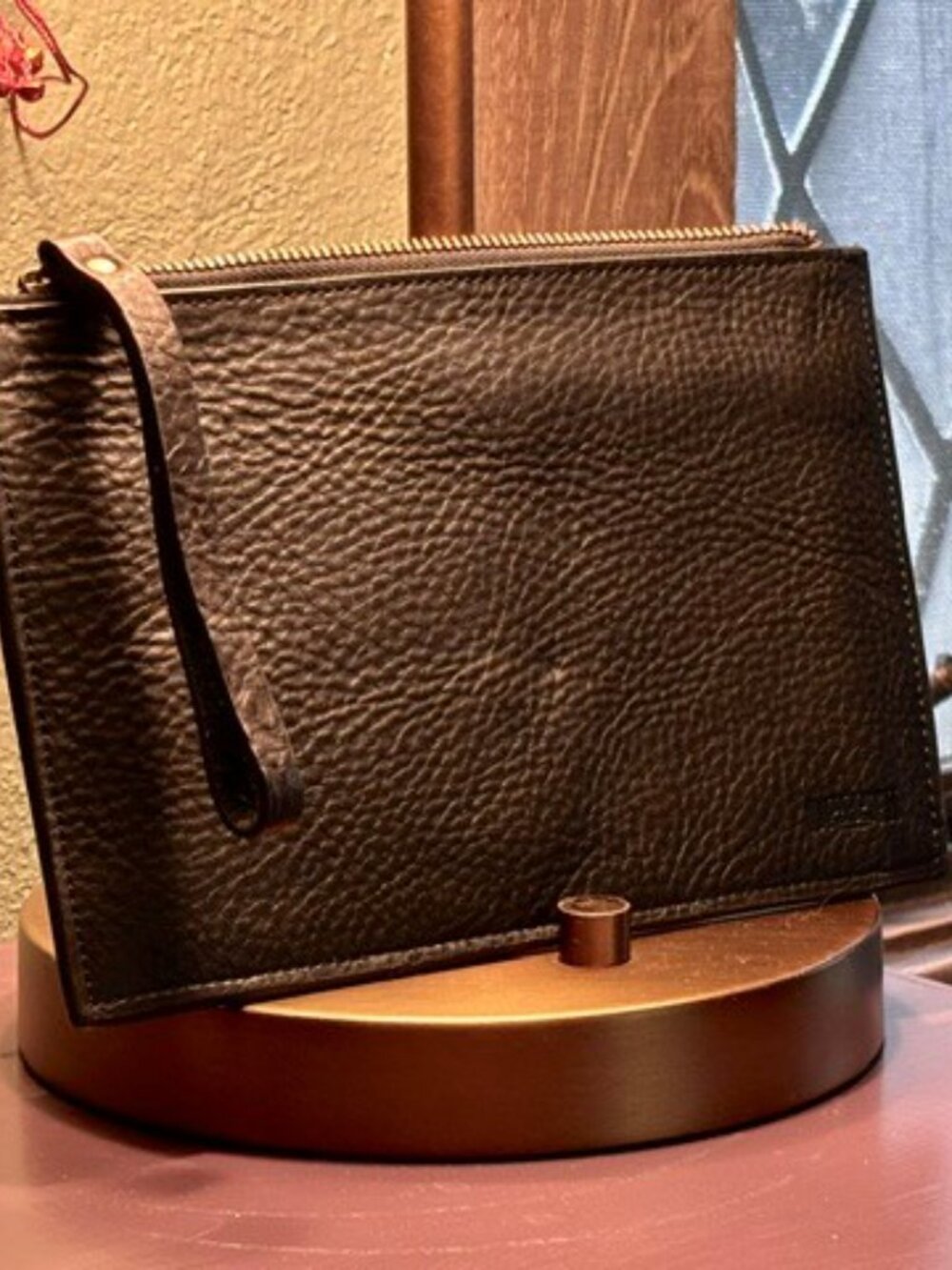 Duluth Trading Leather Wristlet Pouch/Wallet ~ Black - Picture 3 of 10